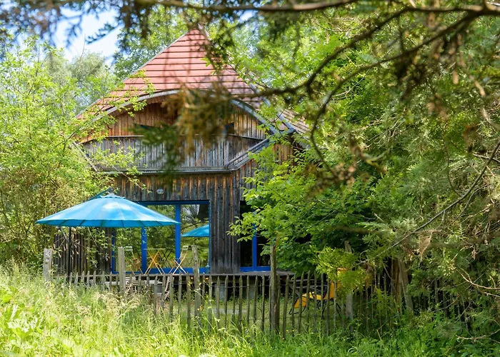 Charmante Maison En Bois *